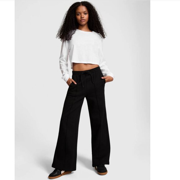 Victoria's Secret PINK Ivy Fleece Wide Leg Black Sweatpants In Large NWT - Picture 1 of 12